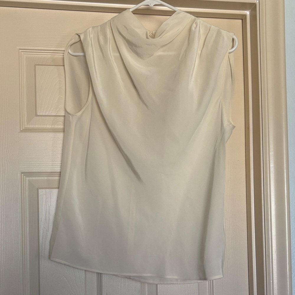 NWOT Babaton Carter blouse size XXS in light birch cream